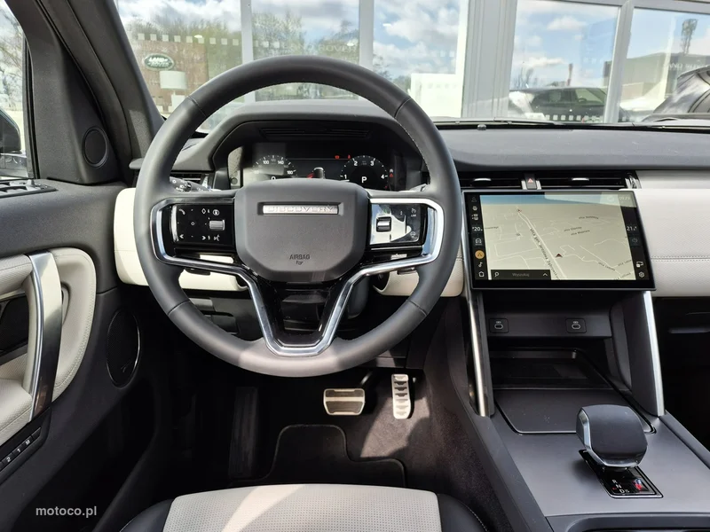 Land Rover Discovery Sport 32