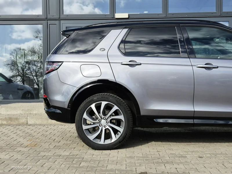 Land Rover Discovery Sport 6