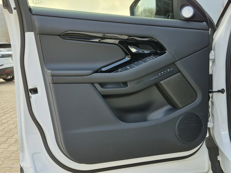 Land Rover Range Rover Evoque 16