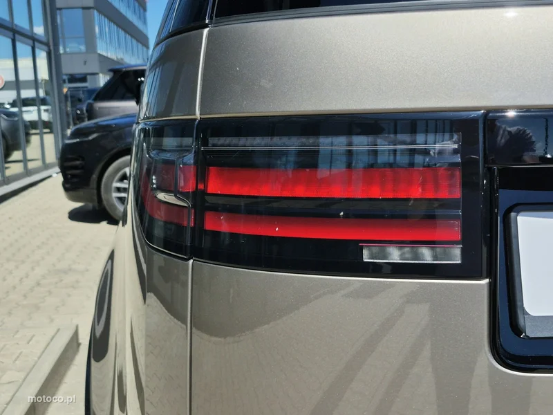 Land Rover Discovery 14