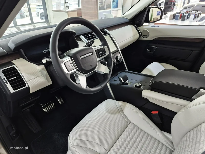 Land Rover Discovery 21