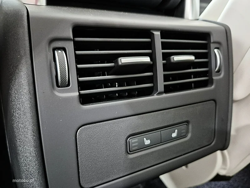 Land Rover Discovery 29