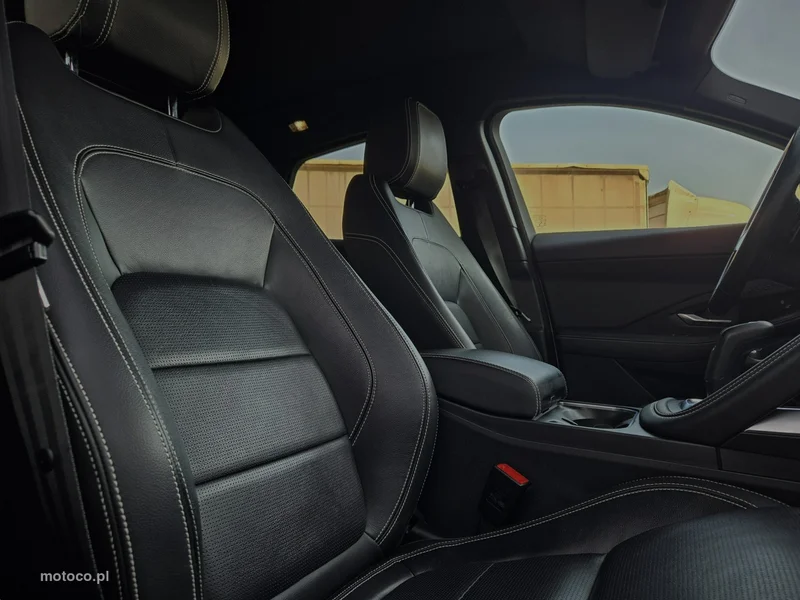 Jaguar E-Pace 40