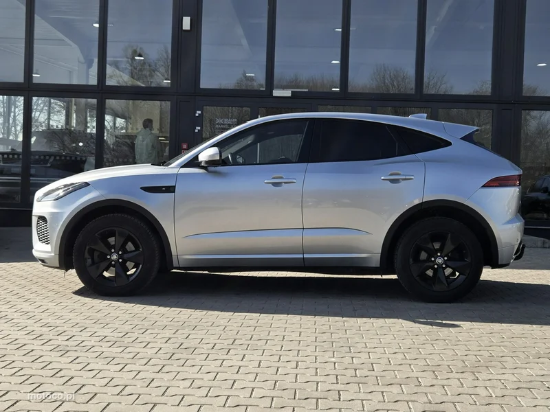 Jaguar E-Pace 5