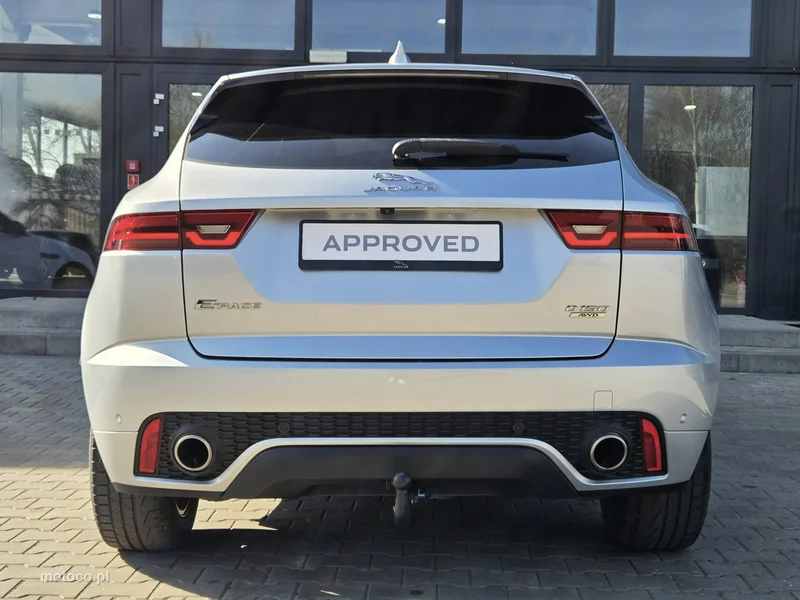 Jaguar E-Pace 7
