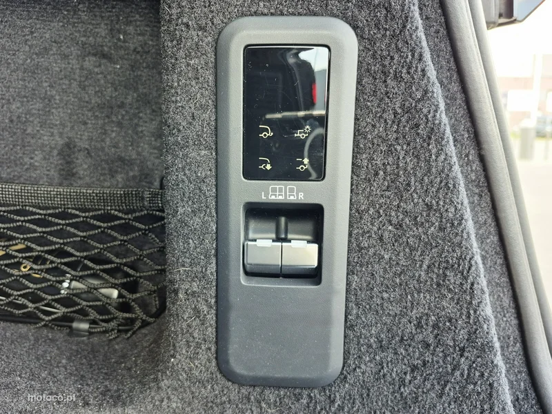 Land Rover Range Rover Sport 40