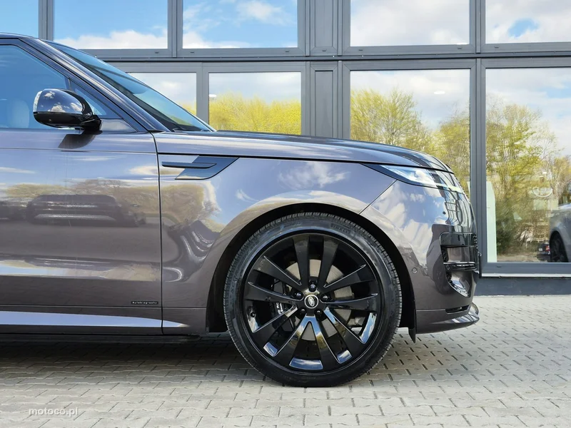 Land Rover Range Rover Sport 8
