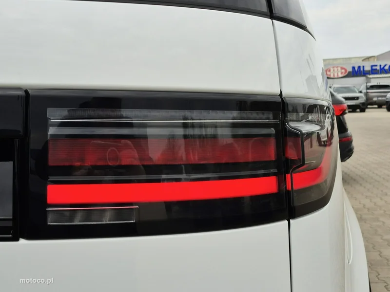 Land Rover Discovery 14