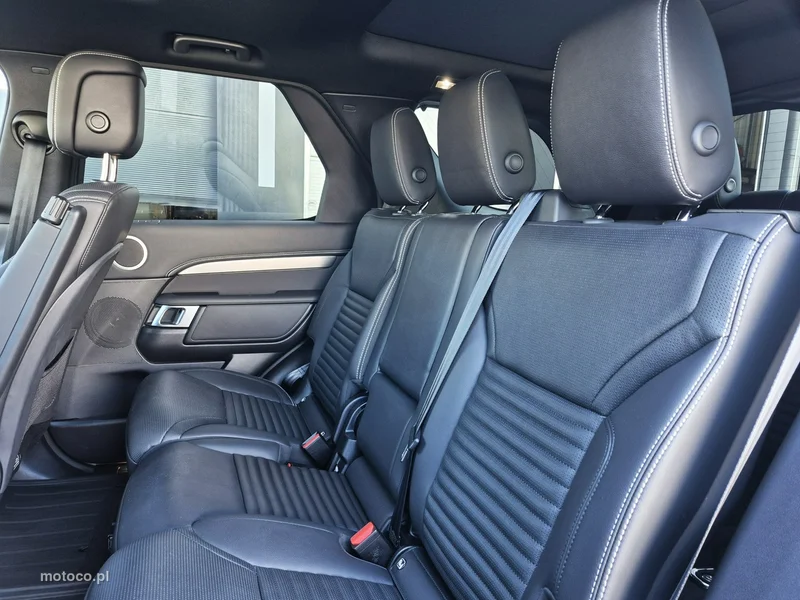 Land Rover Discovery 26