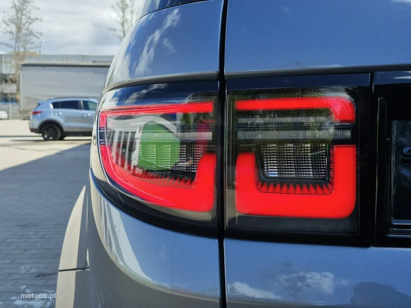 Land Rover Discovery Sport 14
