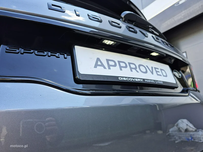Land Rover Discovery Sport 17