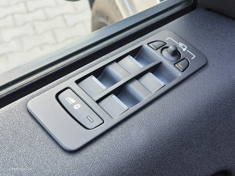 Land Rover Discovery Sport 19
