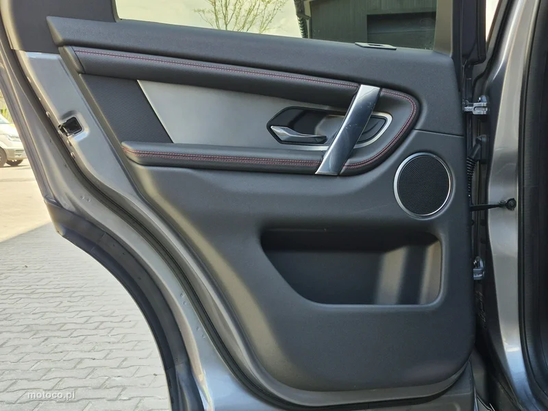 Land Rover Discovery Sport 23