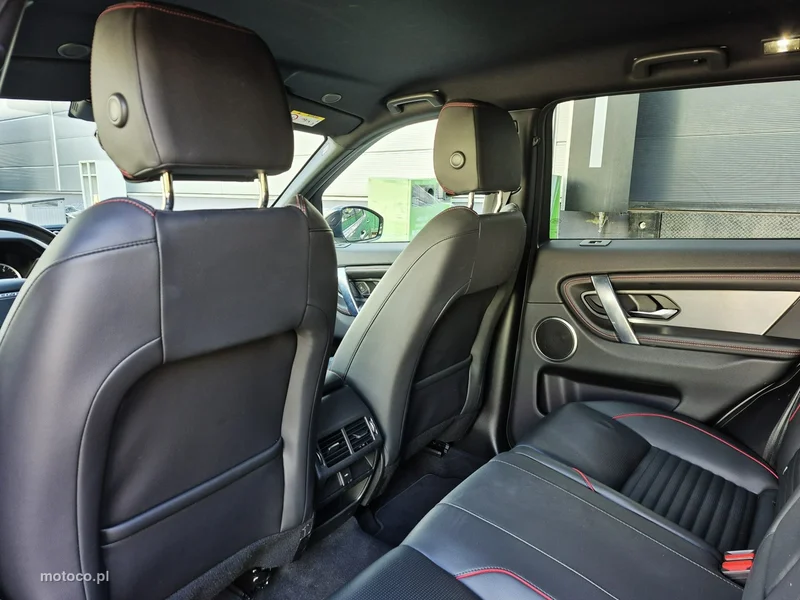Land Rover Discovery Sport 24