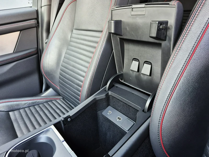 Land Rover Discovery Sport 40