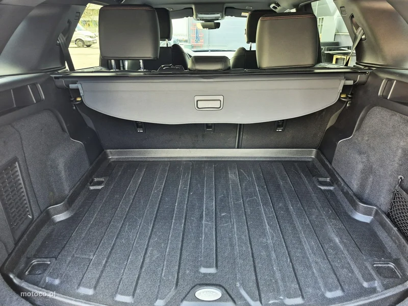 Land Rover Discovery Sport 41