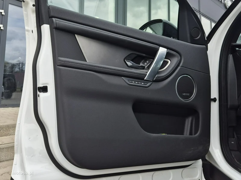 Land Rover Discovery Sport 19