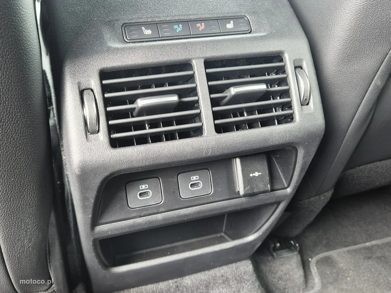 Land Rover Discovery Sport 27