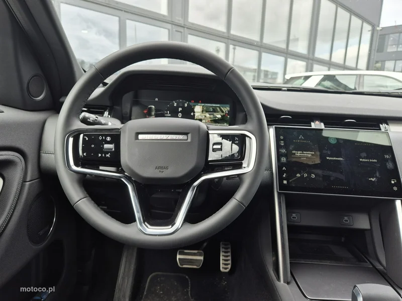 Land Rover Discovery Sport 31