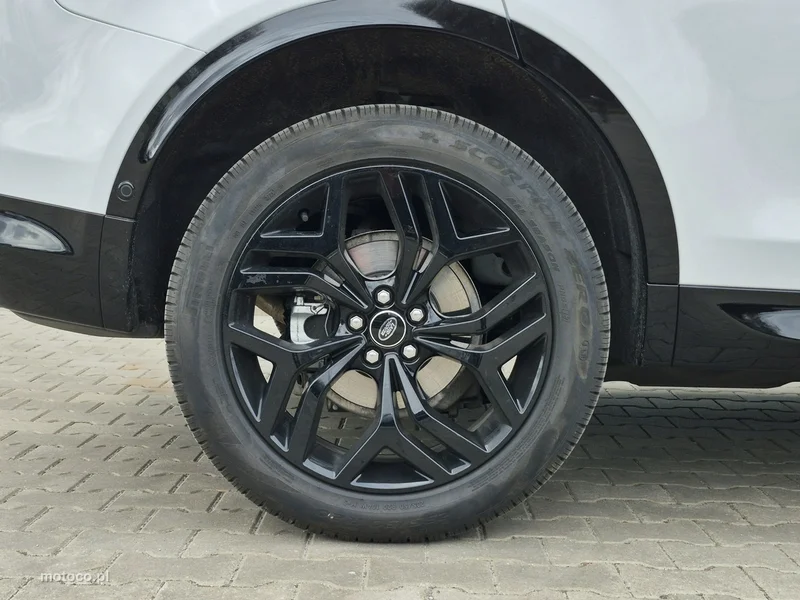 Land Rover Discovery Sport 9