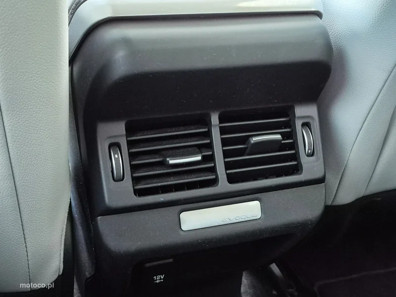 Land Rover Range Rover Evoque 24