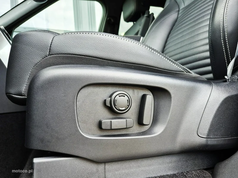 Land Rover Discovery 19