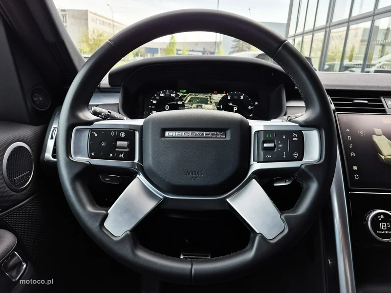 Land Rover Discovery 24