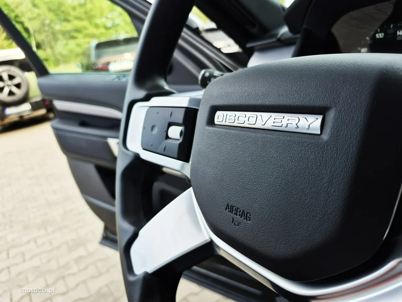 Land Rover Discovery 33