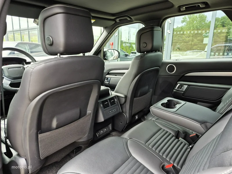 Land Rover Discovery 24