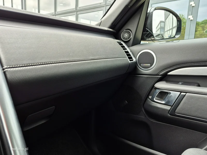 Land Rover Discovery 34