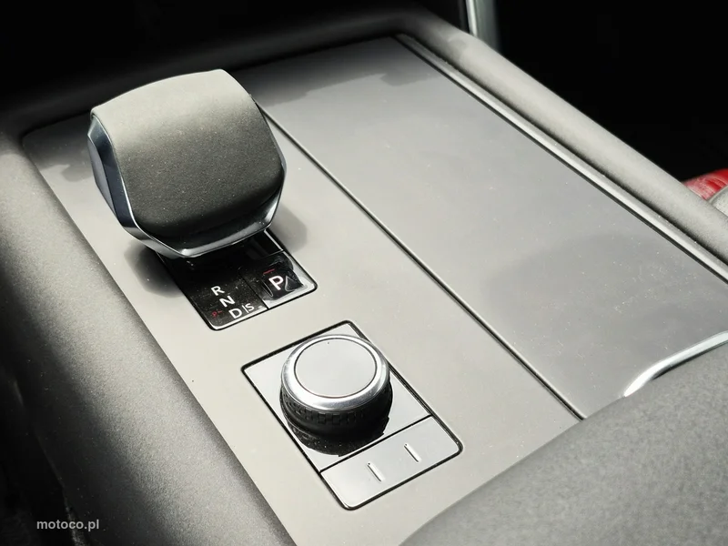 Land Rover Discovery 37