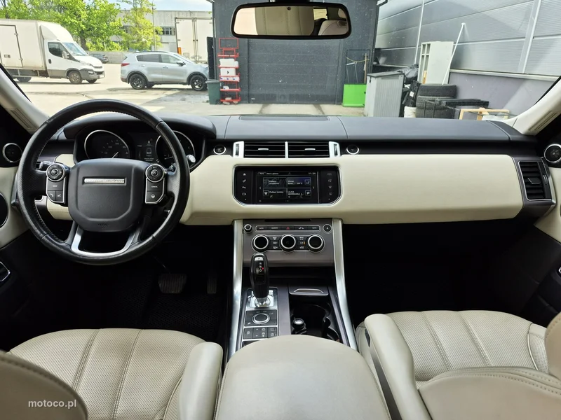 Land Rover Range Rover Sport 30