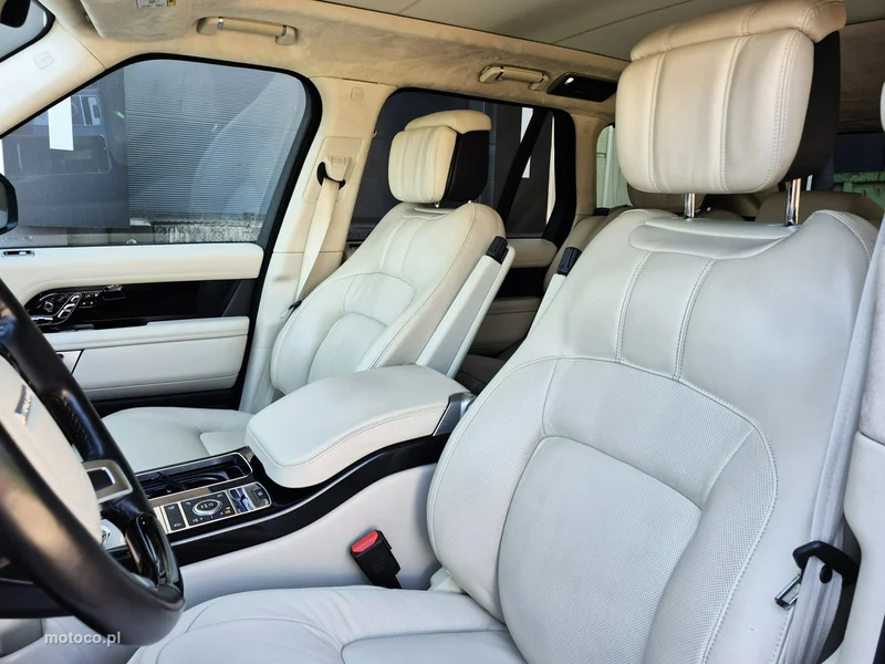 Land Rover Range Rover 21