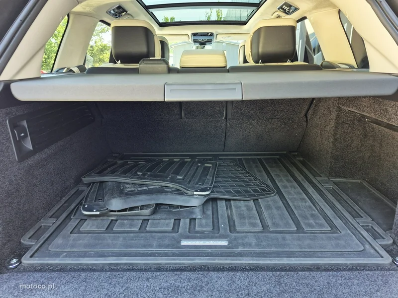 Land Rover Range Rover 40