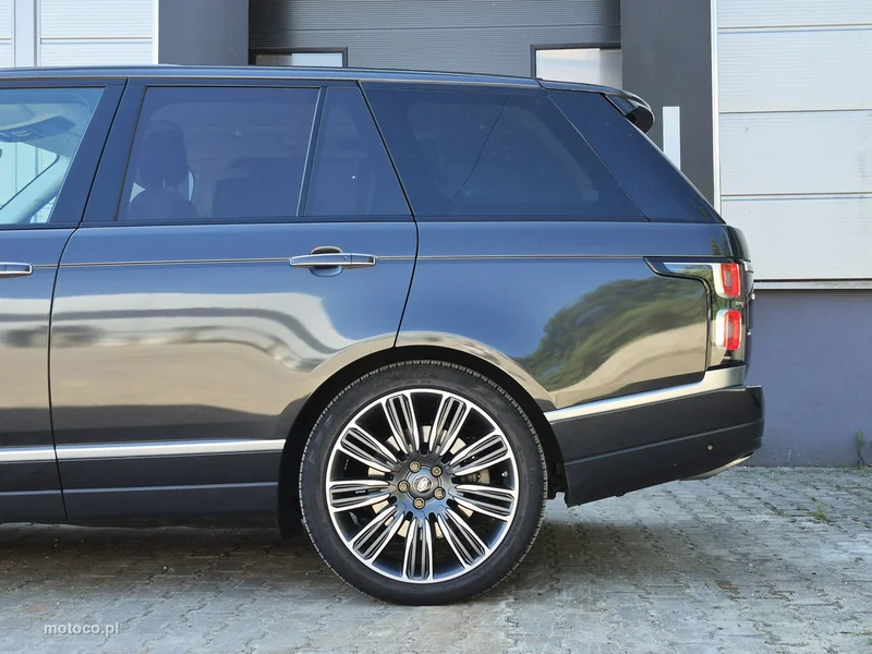 Land Rover Range Rover 7