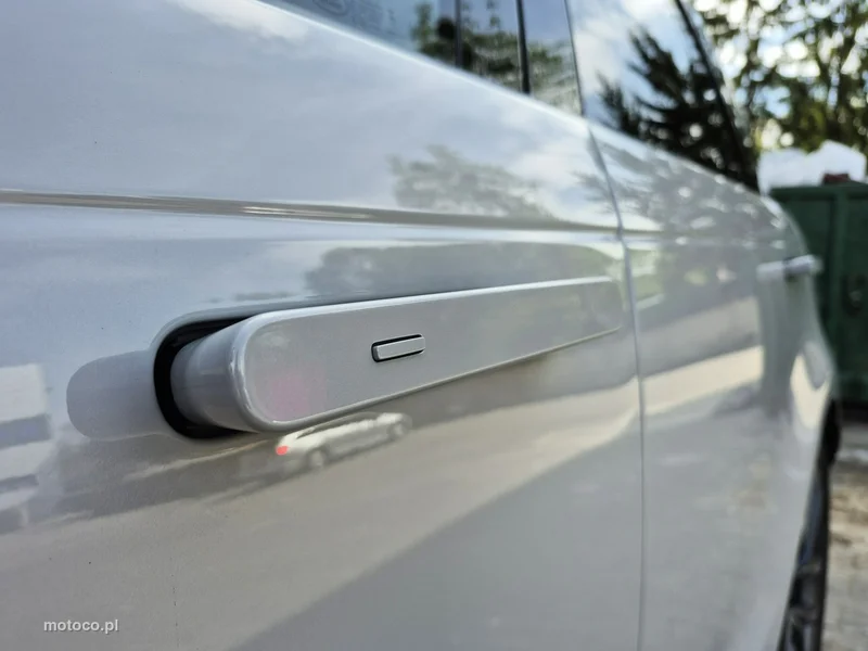 Land Rover Range Rover Sport 16