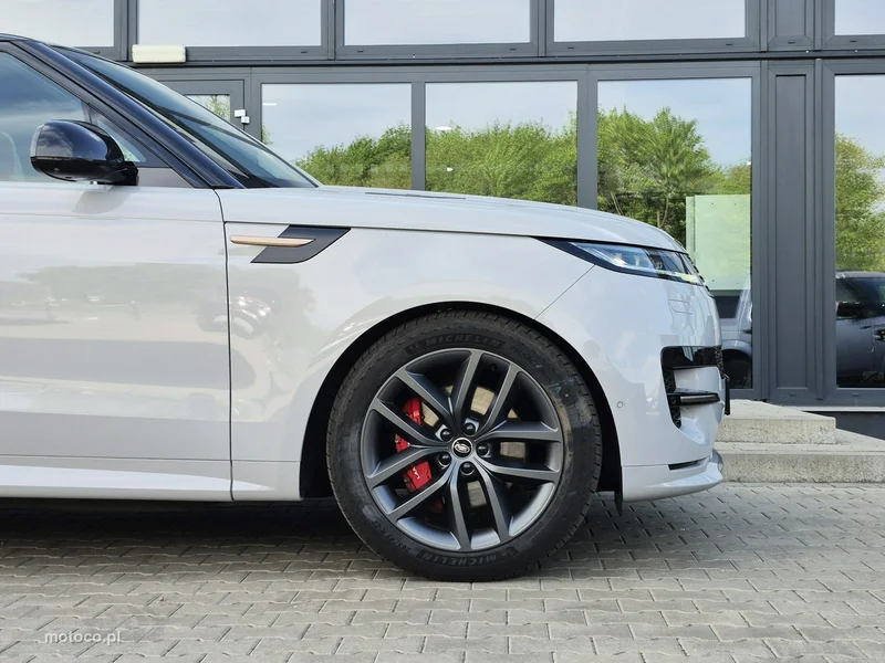 Land Rover Range Rover Sport 8