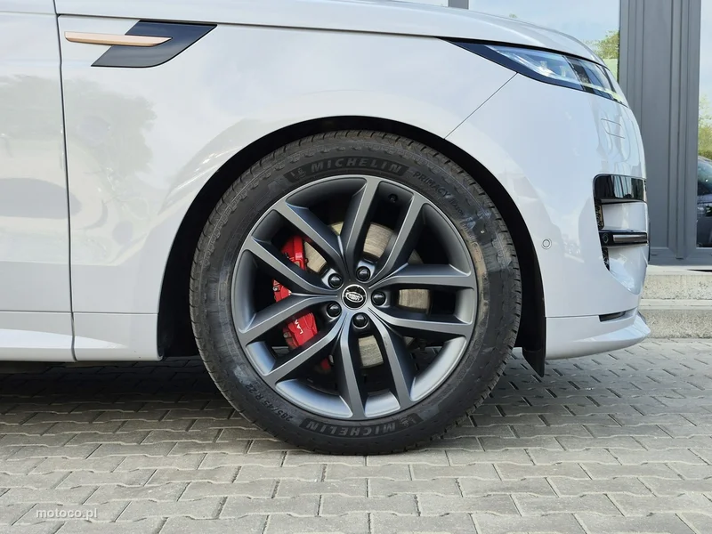 Land Rover Range Rover Sport 9