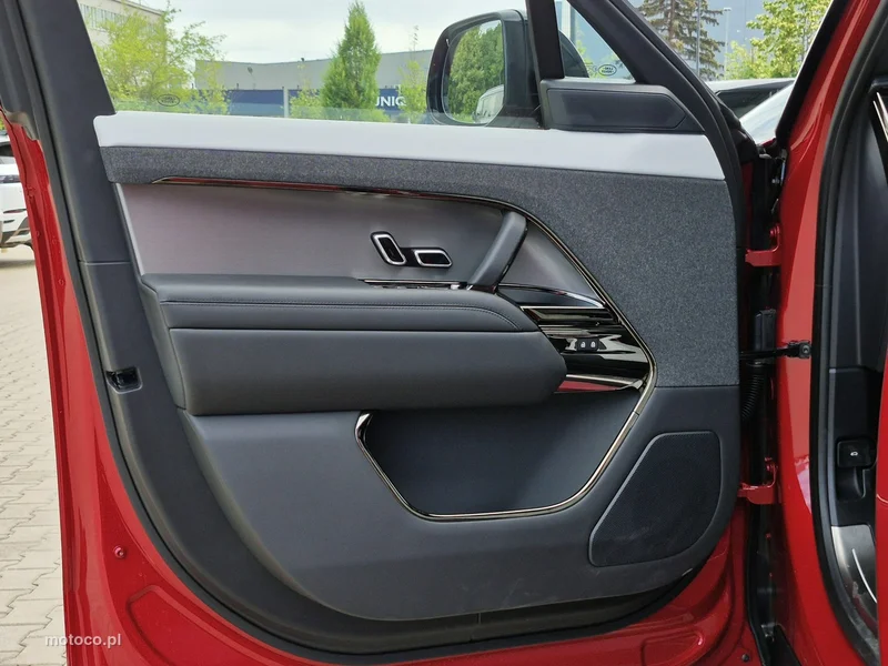 Land Rover Range Rover Sport 18