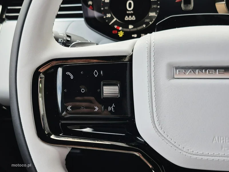 Land Rover Range Rover Sport 30