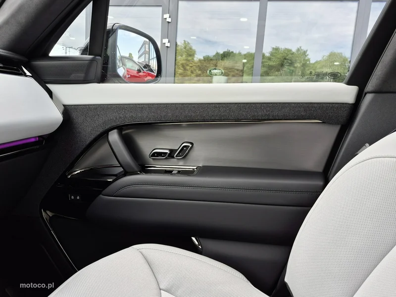 Land Rover Range Rover Sport 37
