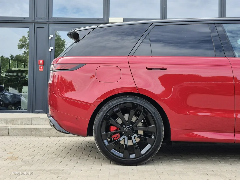 Land Rover Range Rover Sport 7