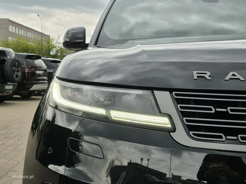 Land Rover Range Rover Sport 13