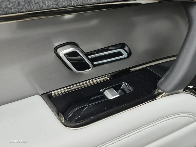Land Rover Range Rover Sport 24