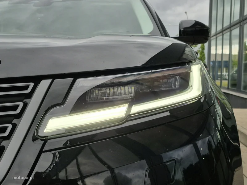 Land Rover Range Rover Velar 15