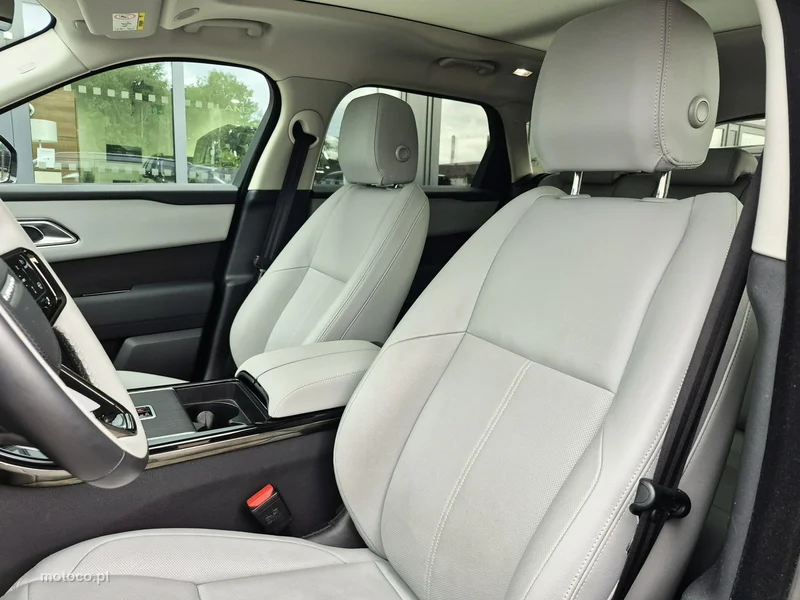 Land Rover Range Rover Velar 21