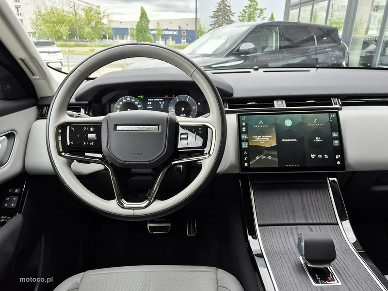 Land Rover Range Rover Velar 28