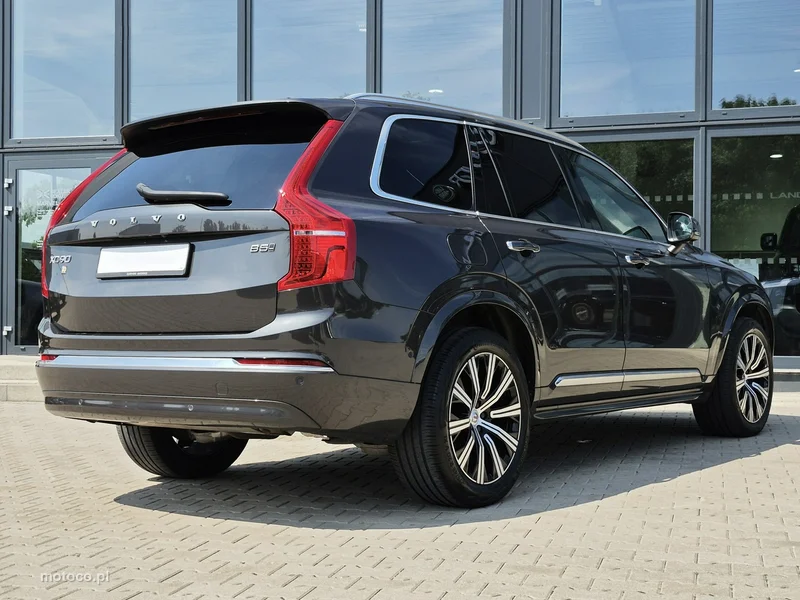 Volvo XC 90 12