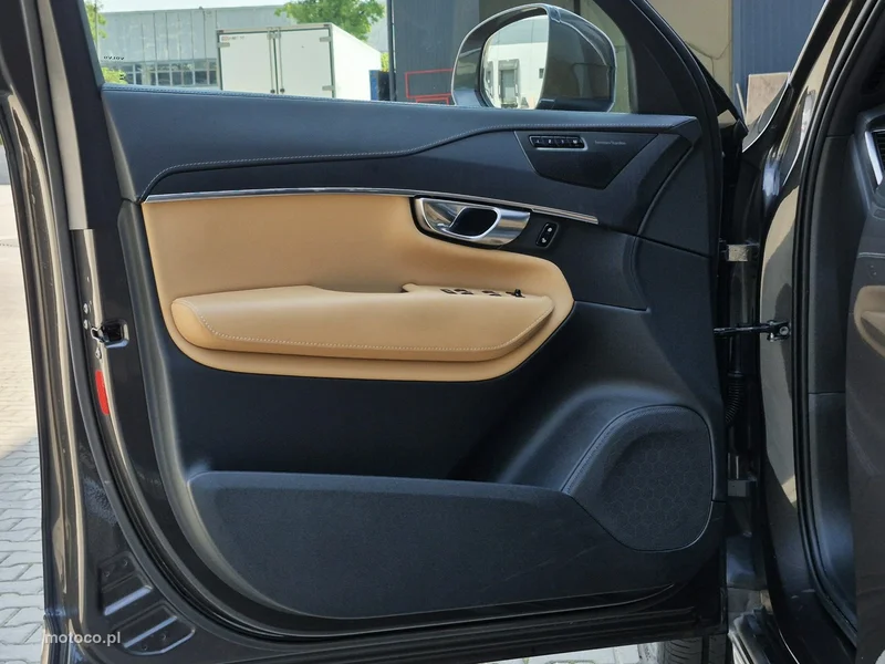 Volvo XC 90 18