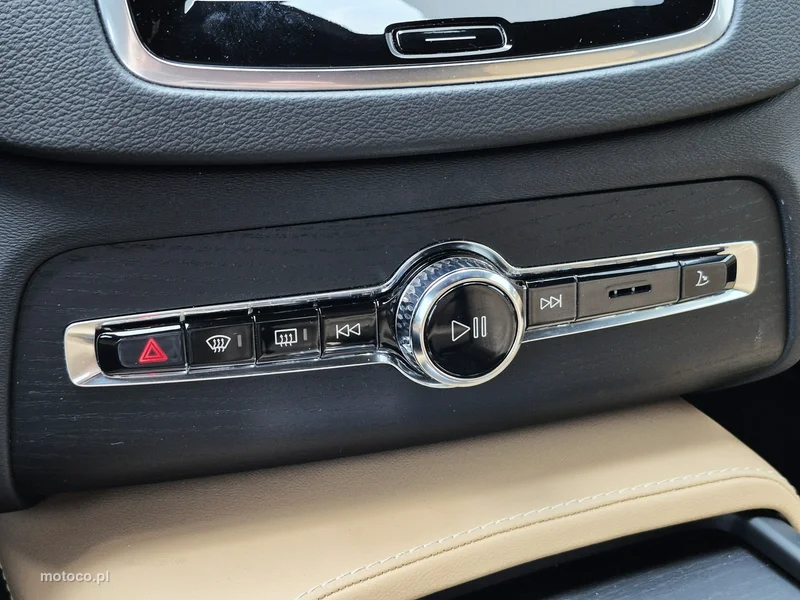 Volvo XC 90 36